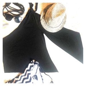 Black one sleeve asymmetrical shirt🔥